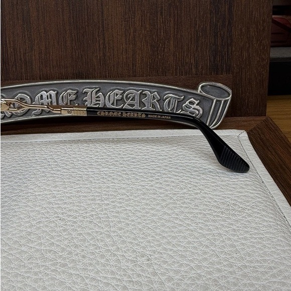 Chrome Hearts Ripping Sunglasses - Picture 8 of 8